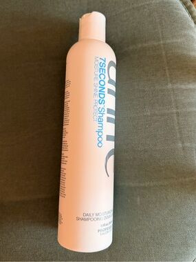 Unite 7 Seconds Daily Moisturizing Shampoo NEW 10 oz/300ml